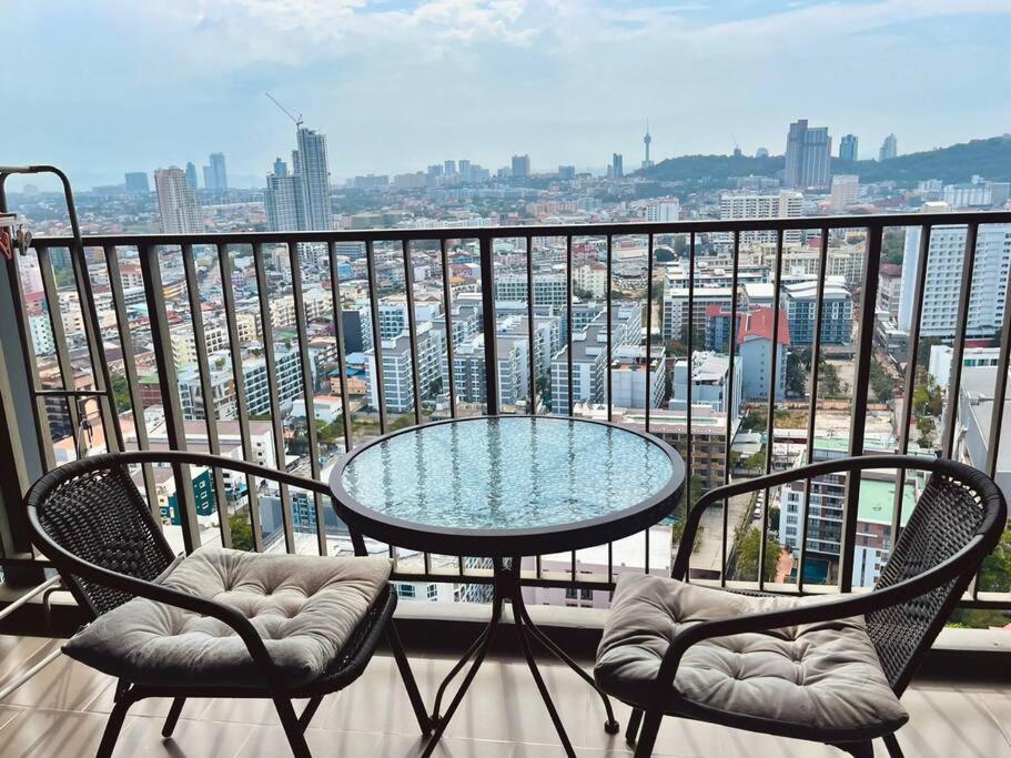 The Base Central Pattaya 2Bed King&Queen Sky Seaview & Infinity Pool Exterior foto