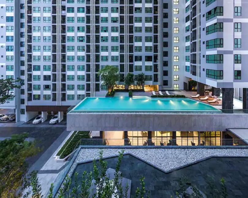 The Base Central Pattaya 2Bed King&Queen Sky Seaview & Infinity Pool Exterior foto